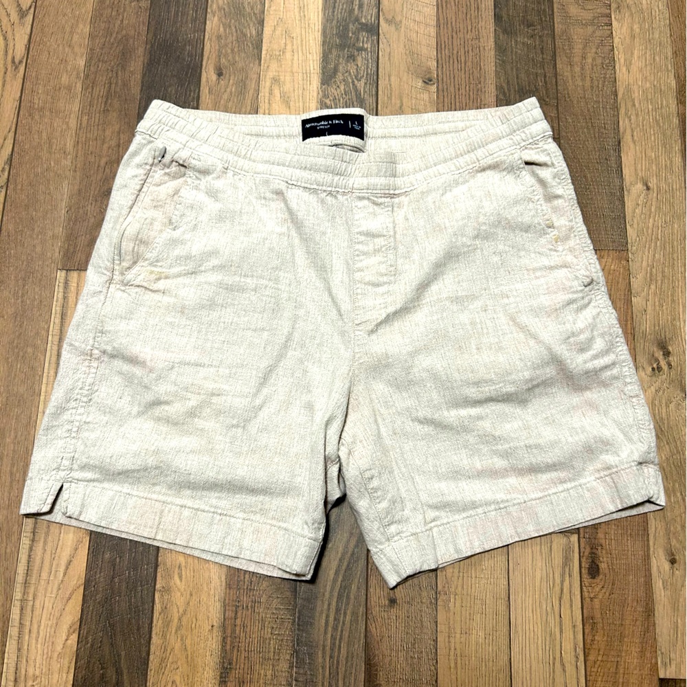 Abercrombie and Fitch Men’s linen shorts large
